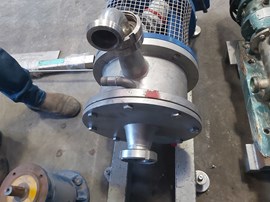 הומוגנייזר רציף 10 כ"ס, דאבל ג'קט, כניסה 3 צול יציאה 2 צול