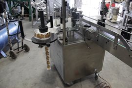 מכונת תוויות ראש אחד, גובה תווית 15 ס"מ. תוצרת איטליה