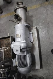 משאבה להחדרת חומרים