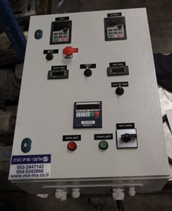 ייצור לוחות בקרה