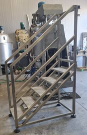 מדרגות שירות - ניתן לייצר בהזמנה אישית